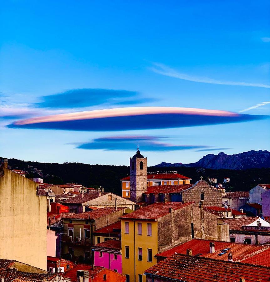 La Vecchia Posta B&B Calangianus 外观 照片